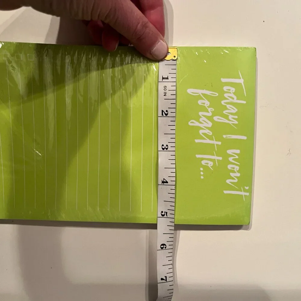 Gartner (green) notepads do