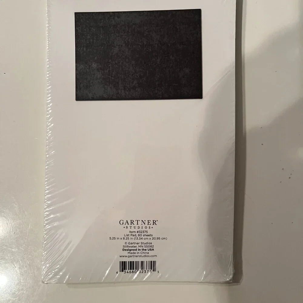 Gartner (green) notepads do
