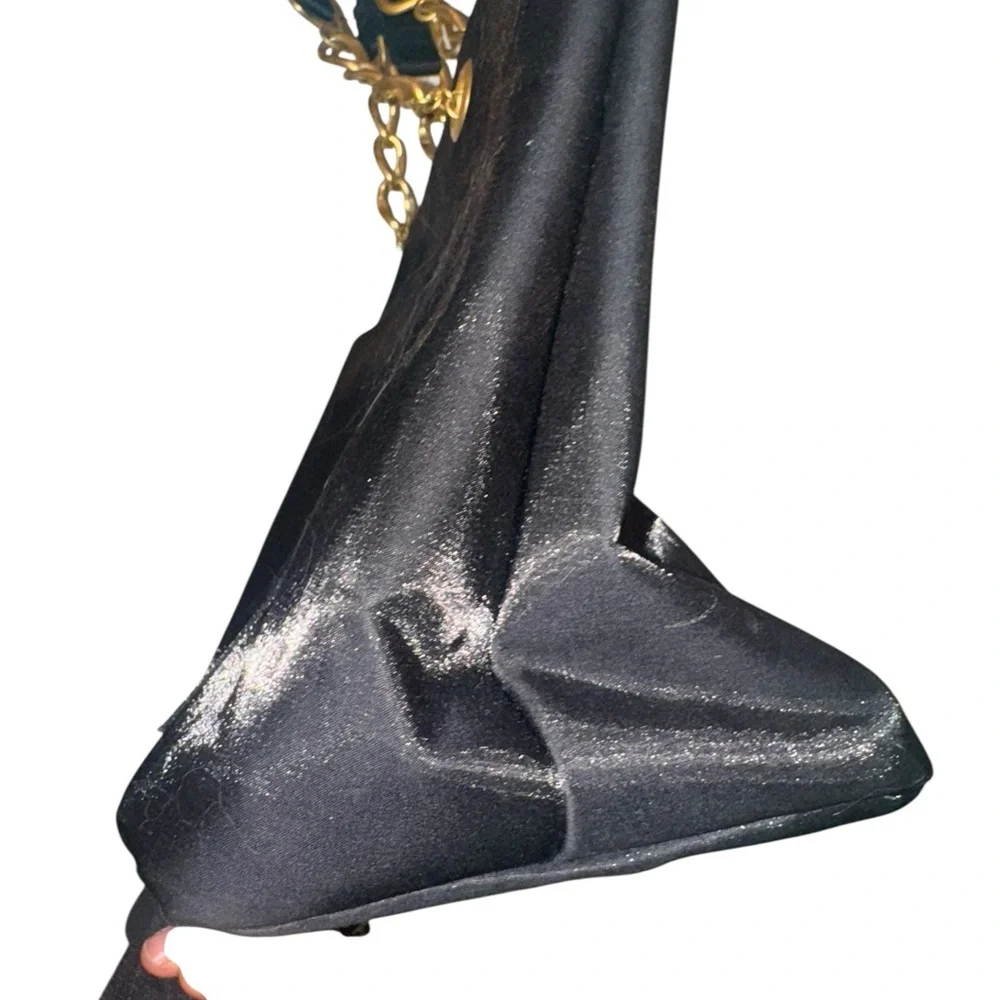House of CB chic black