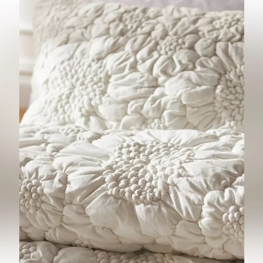 Anthropologie dahlia cotton