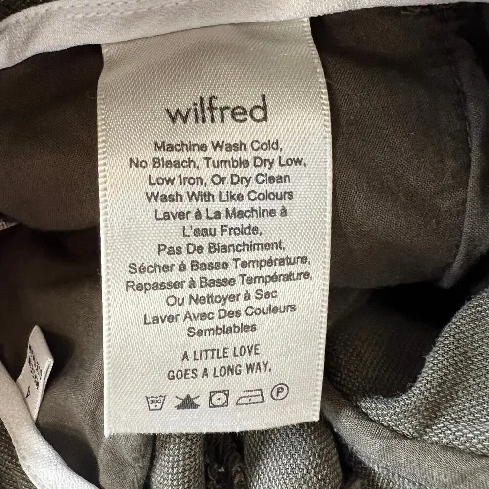 Aritzia preowned effortless