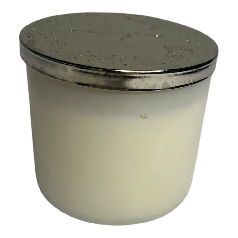 Bath & Body Works this candle