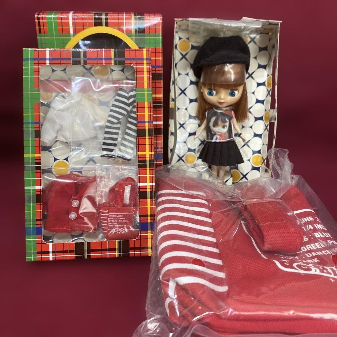 Petite Blythe Piccadilly Dolly