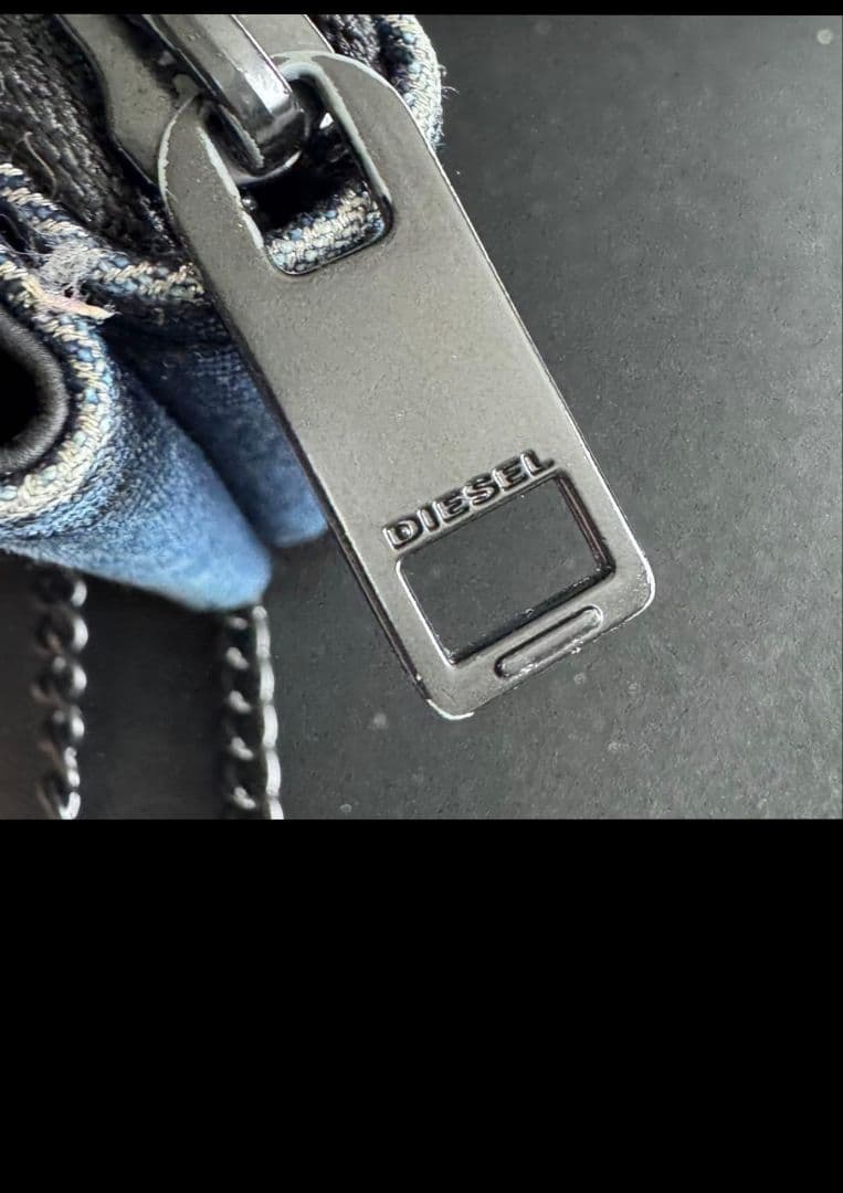 DIESEL <div class=gnlqyh
